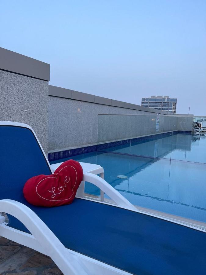 Great View, Dubai Sportcity, Parking Included, Nice Apartments ภายนอก รูปภาพ