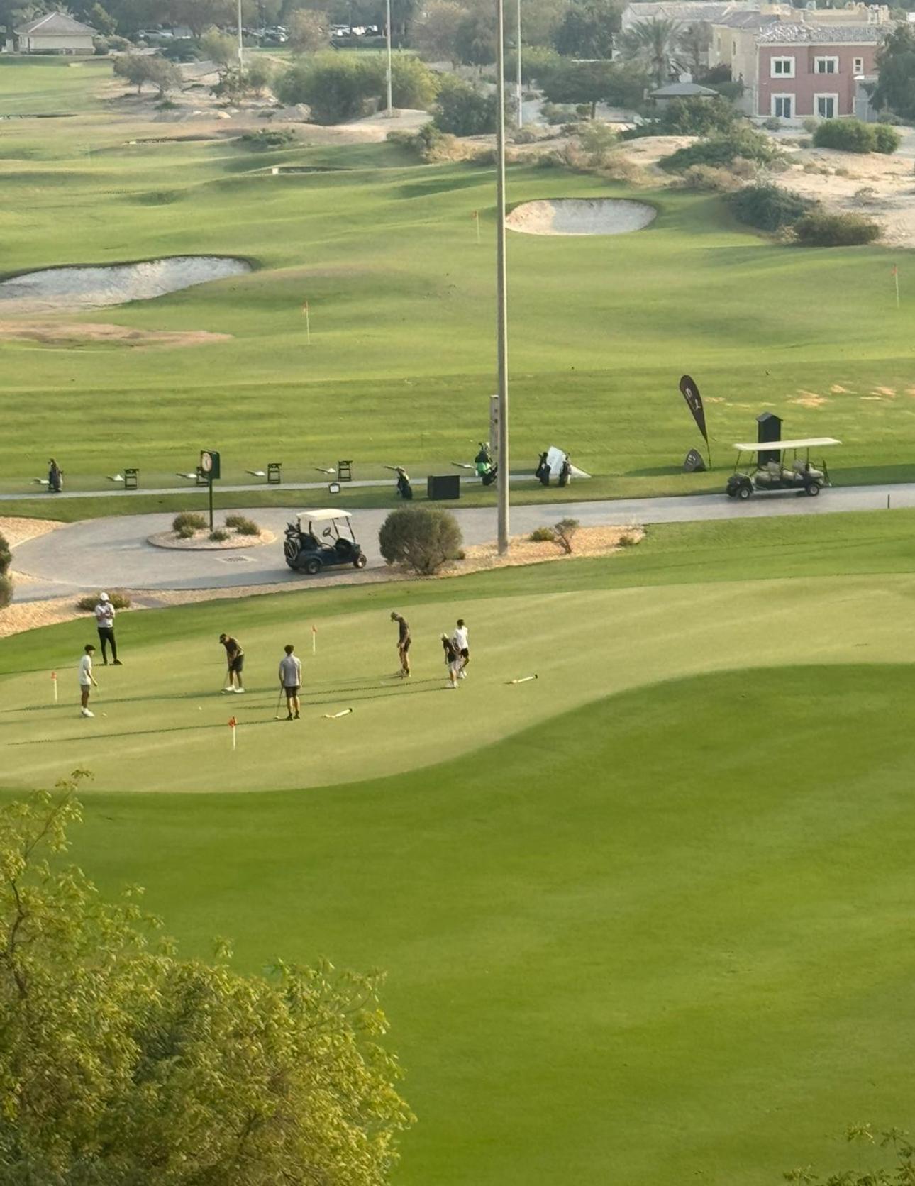 Great View, Dubai Sportcity, Parking Included, Nice Apartments ภายนอก รูปภาพ